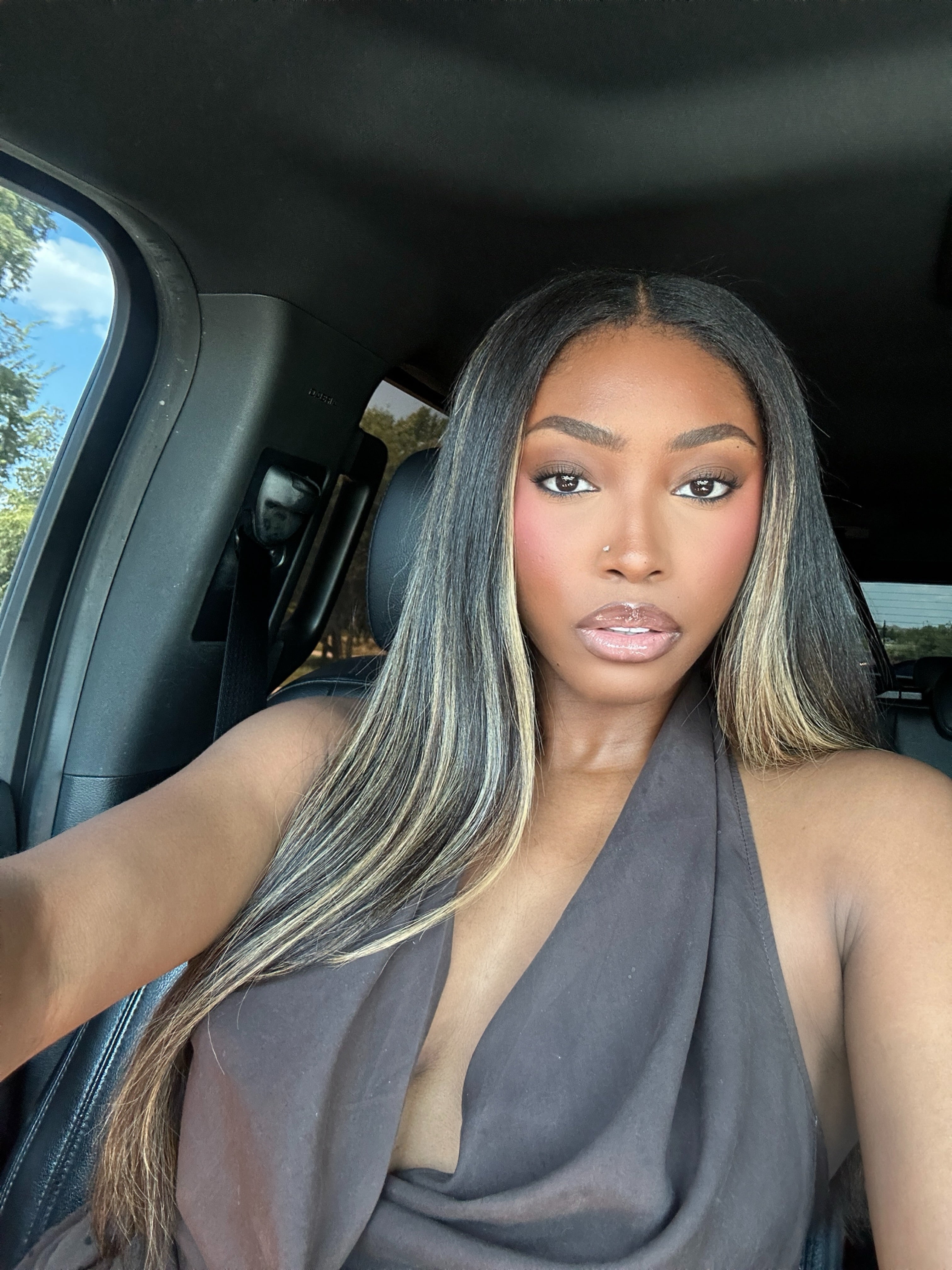 Facetune_08-08-2025-18-21-45.jpg